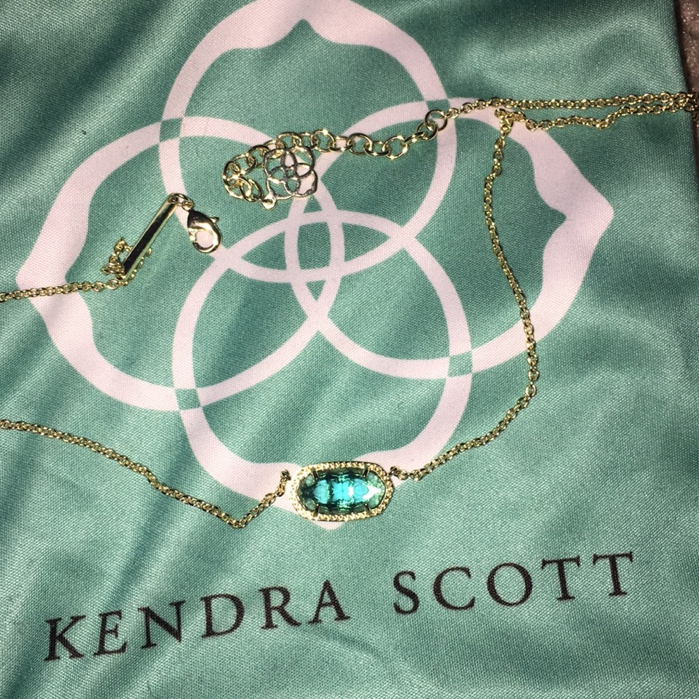 Kendra Scott Necklace